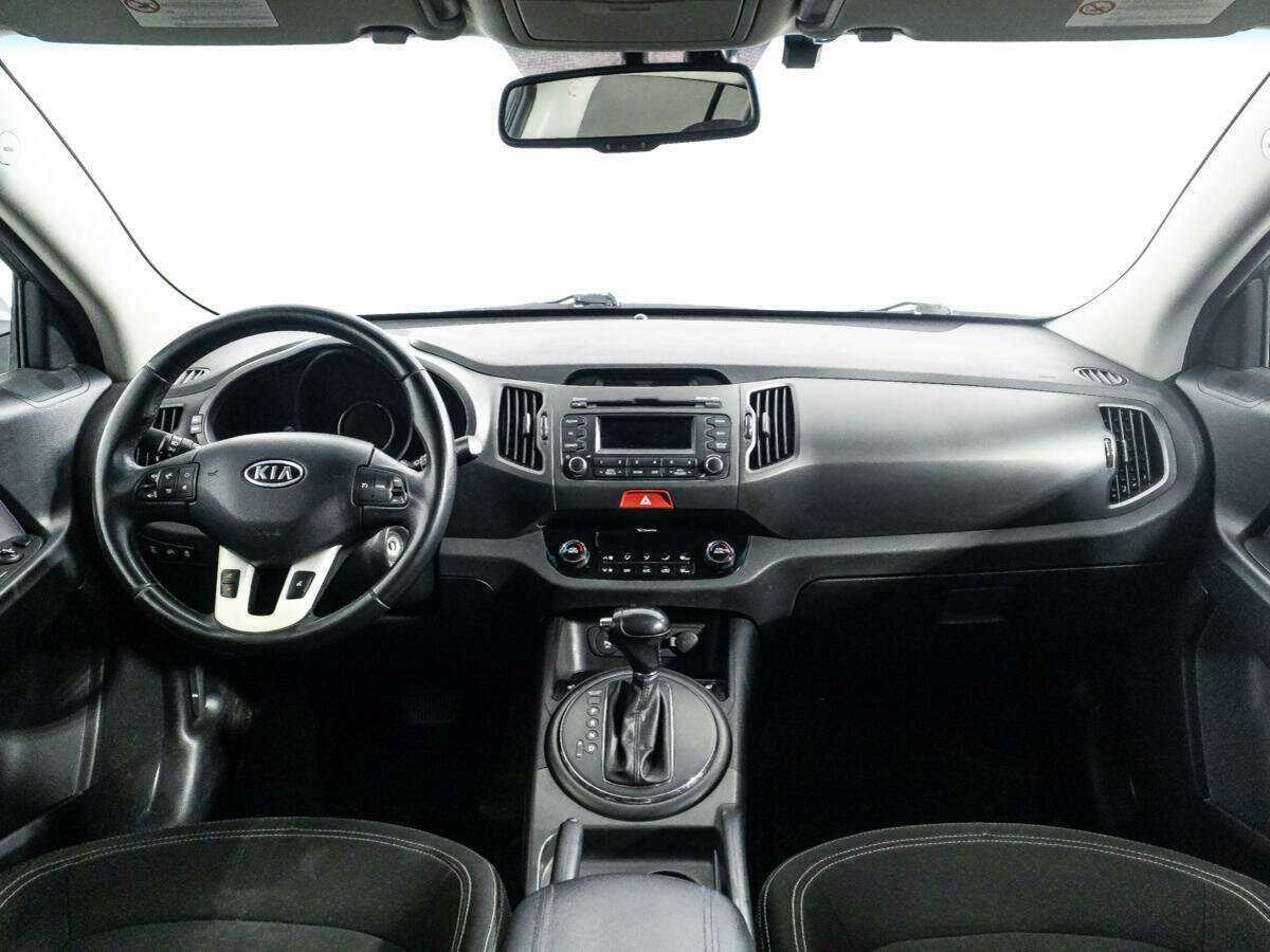 Kia Sportage с пробегом — 2011 год. Фото: #12