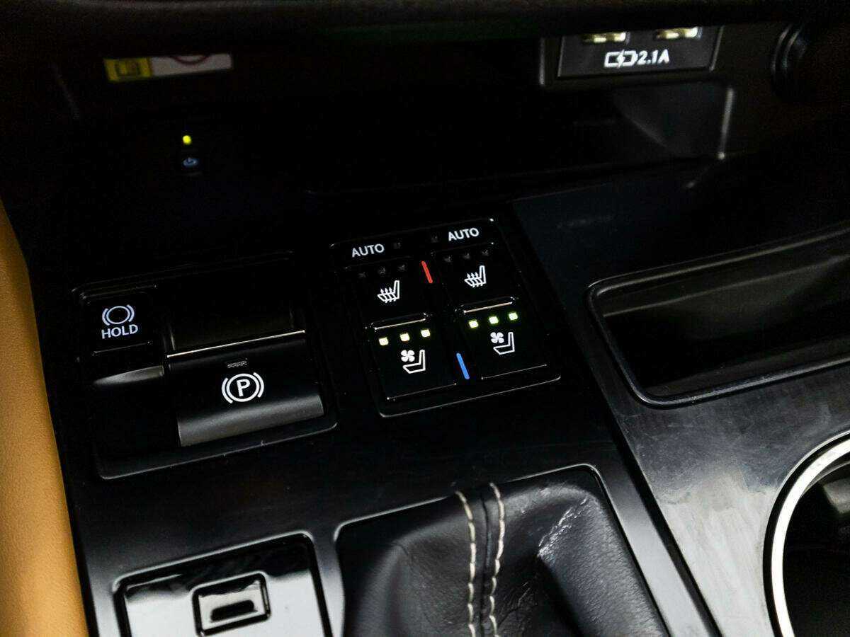 Lexus RX с пробегом — 2020 год. Фото: #19