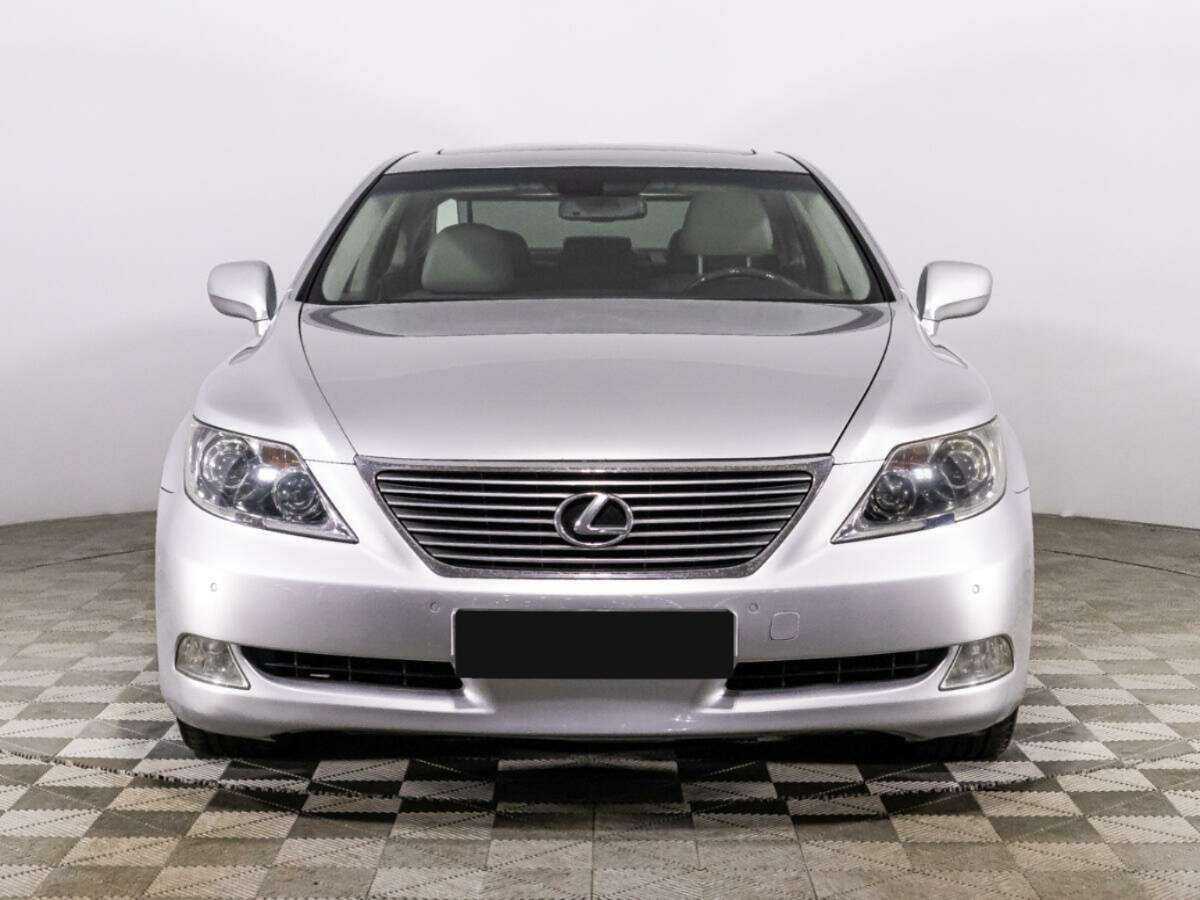 Lexus LS с пробегом — 2006 год. Фото: #1