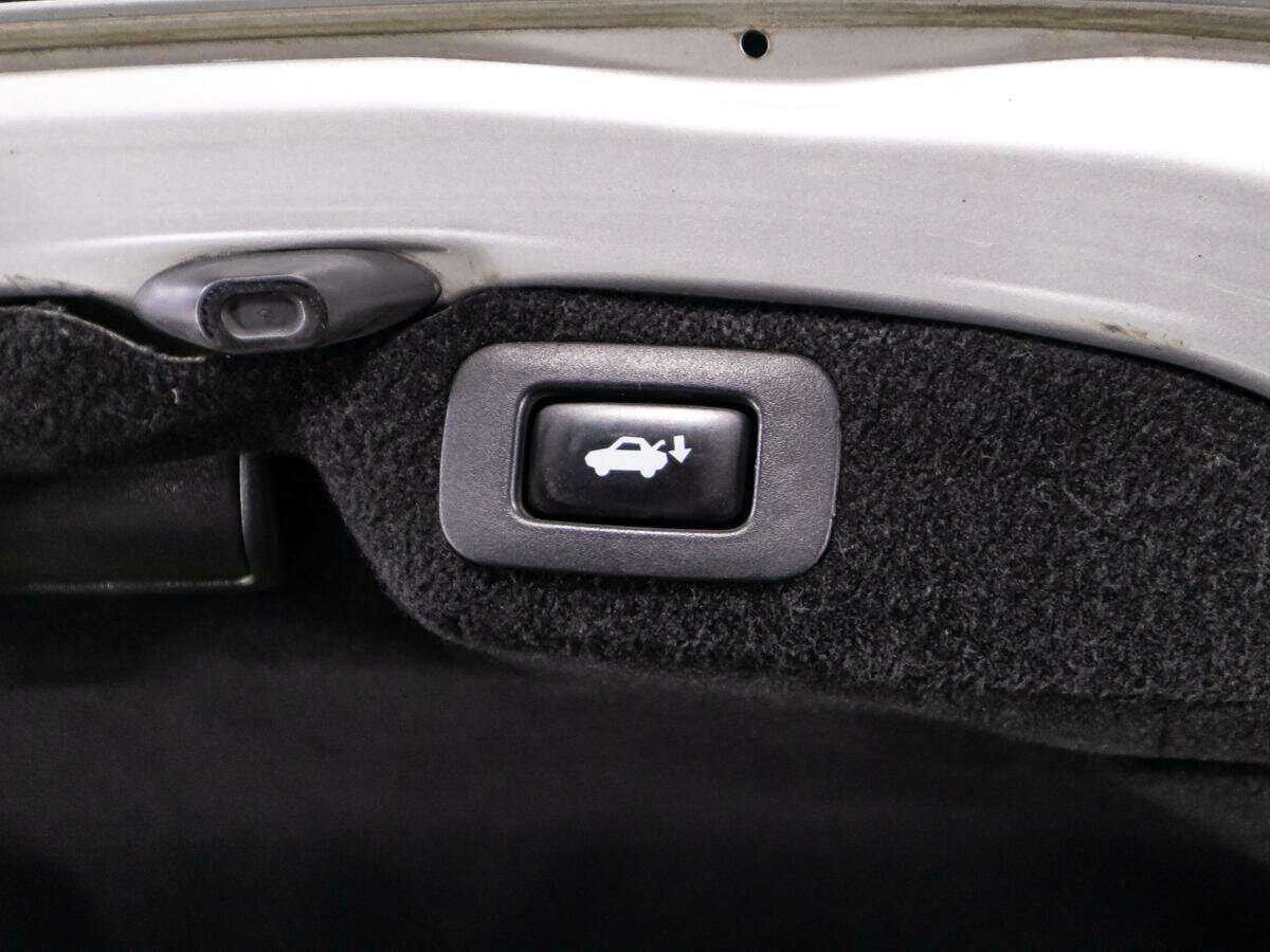 Lexus LS с пробегом — 2006 год. Фото: #15