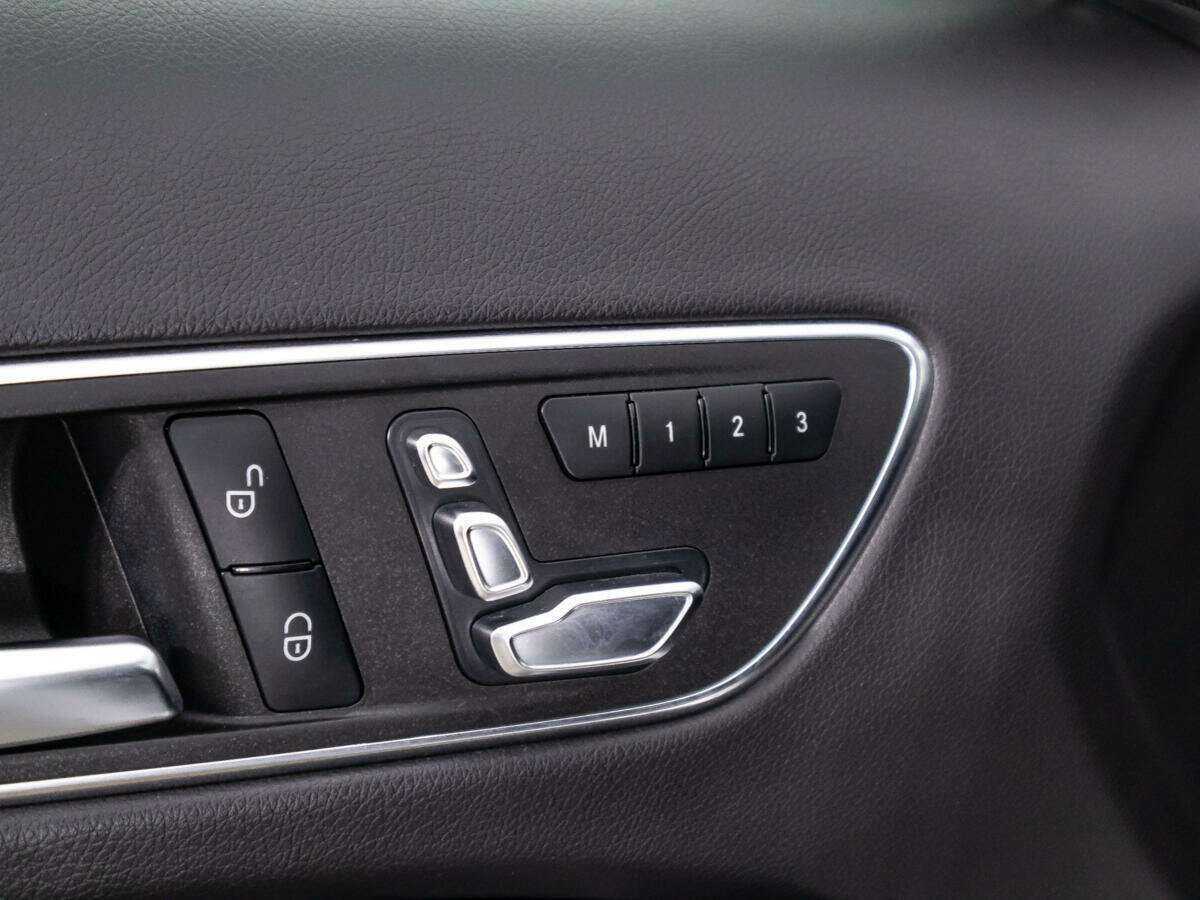 Mercedes-Benz GLA с пробегом — 2019 год. Фото: #16