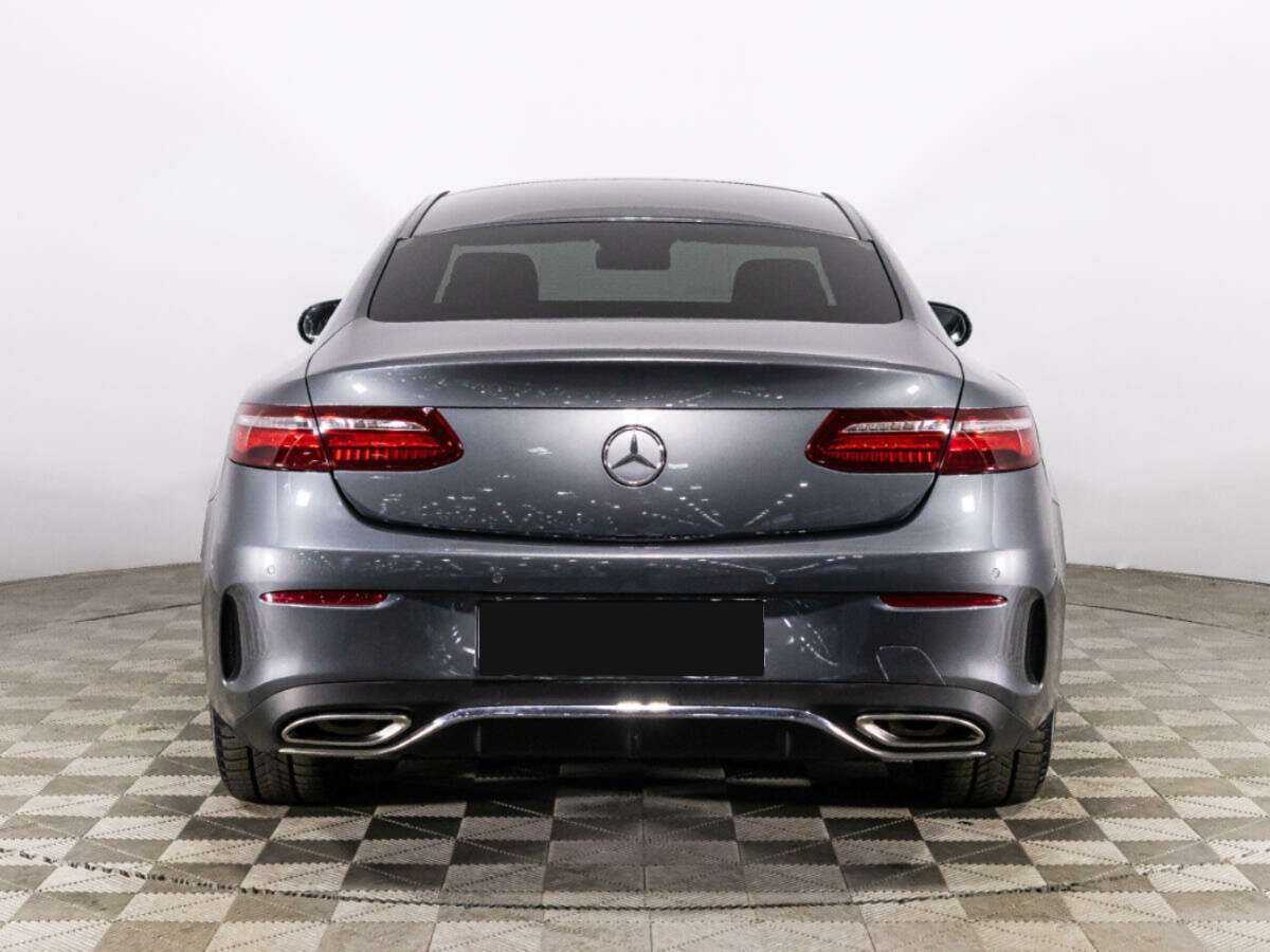 Mercedes-Benz E-Класс с пробегом — 2017 год. Фото: #5