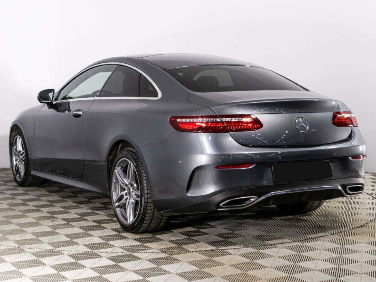 Mercedes-Benz E-Класс с пробегом — 2017 год. Фото: #6