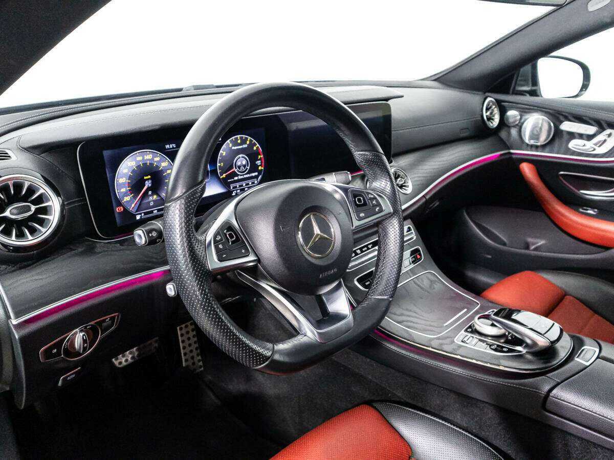 Mercedes-Benz E-Класс с пробегом — 2017 год. Фото: #10