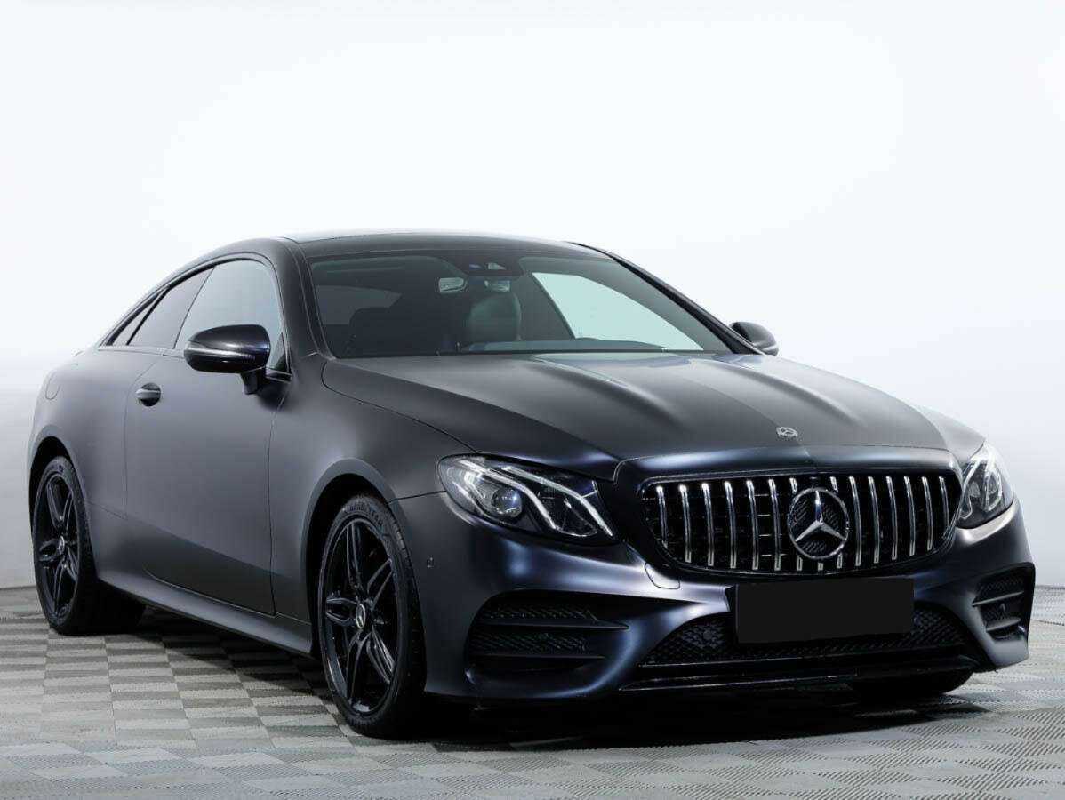 Mercedes-Benz E-Класс с пробегом — 2019 год. Фото: #1