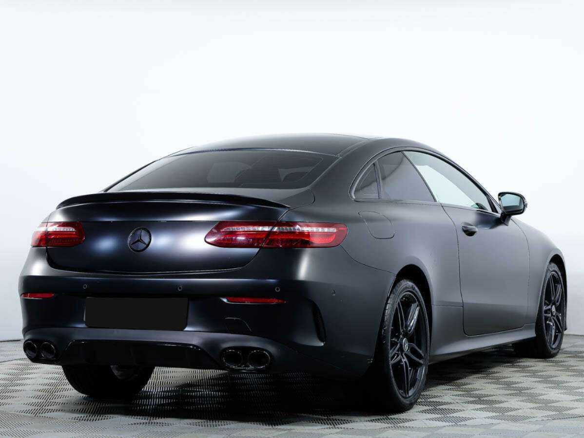 Mercedes-Benz E-Класс с пробегом — 2019 год. Фото: #3