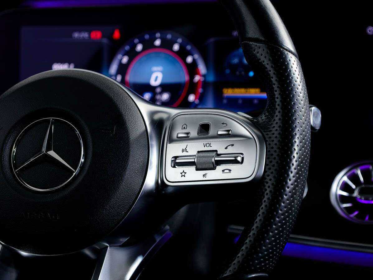 Mercedes-Benz E-Класс с пробегом — 2019 год. Фото: #15