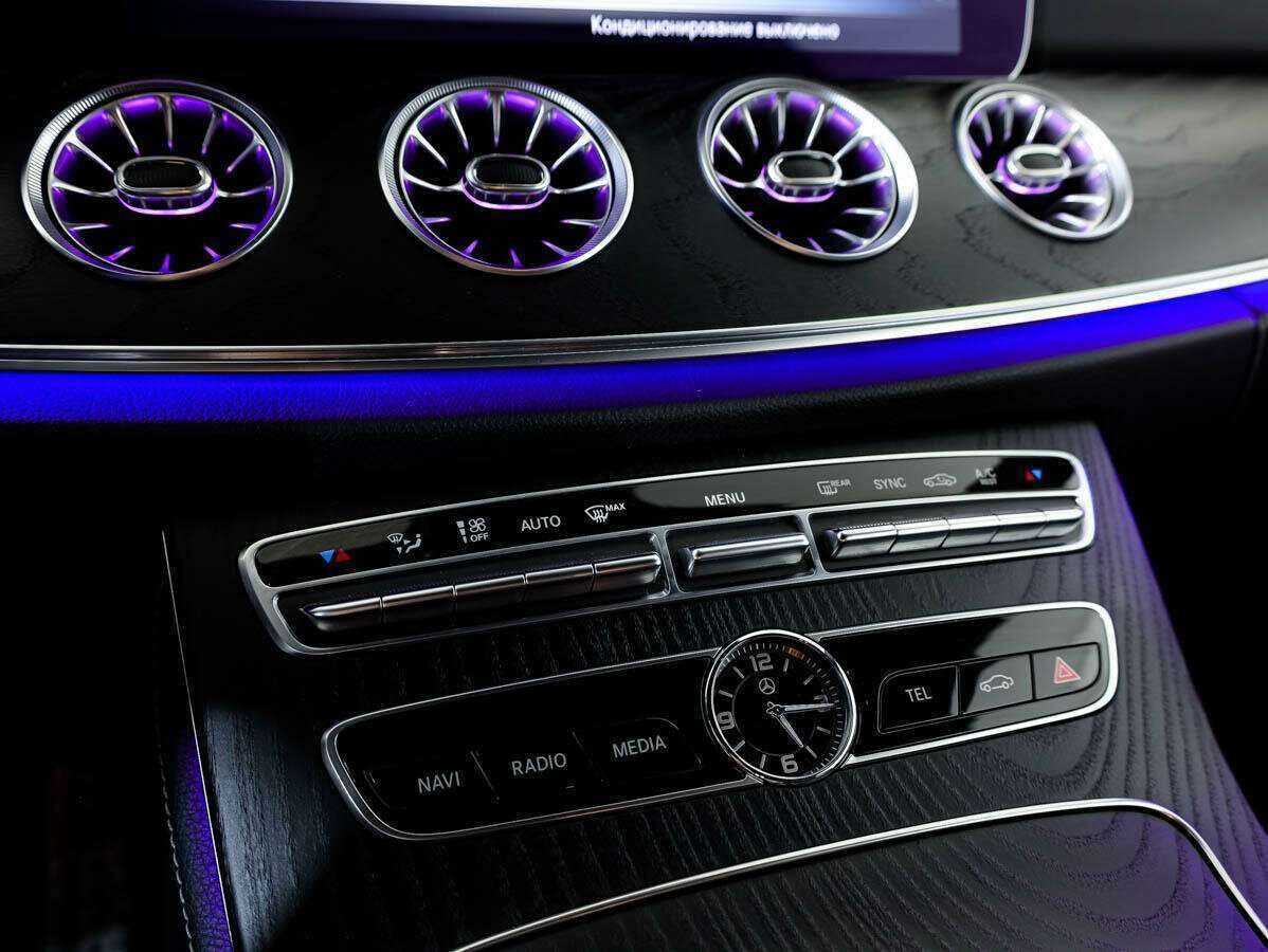 Mercedes-Benz E-Класс с пробегом — 2019 год. Фото: #23