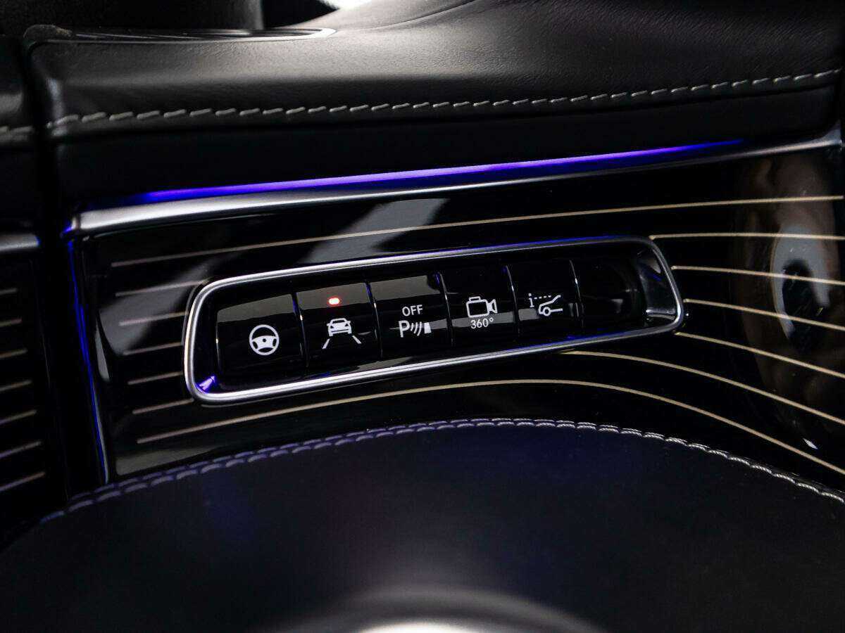 Mercedes-Benz S-Класс с пробегом — 2015 год. Фото: #17