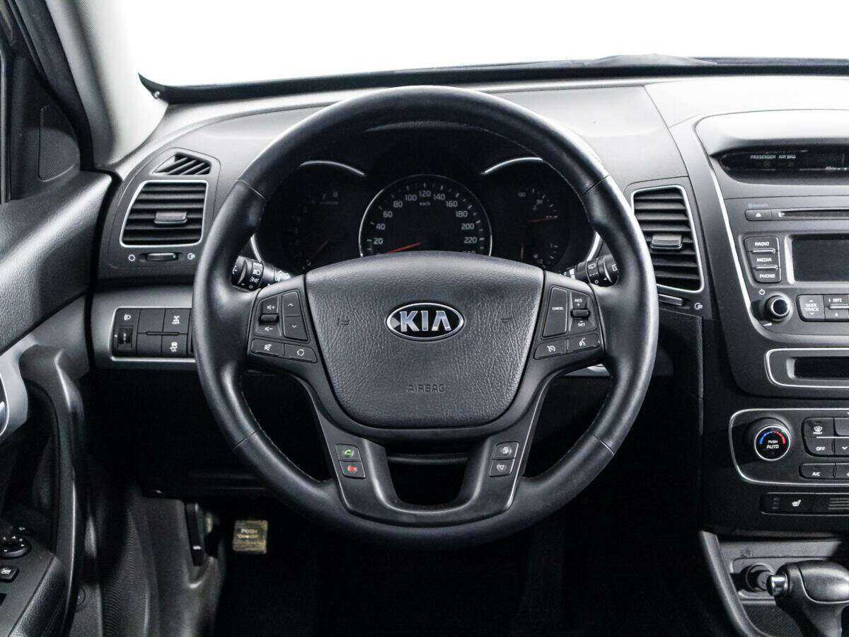 Kia Sorento с пробегом — 2014 год. Фото: #16