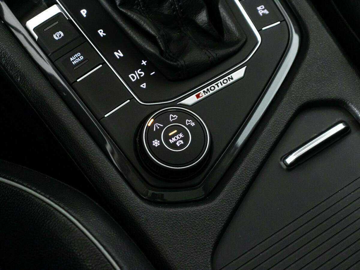 Volkswagen Tiguan с пробегом — 2019 год. Фото: #20