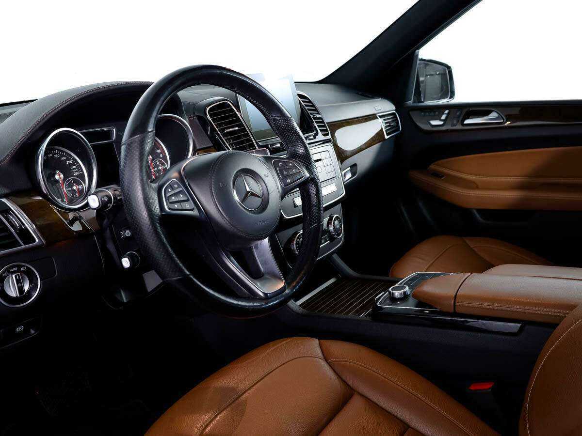 Mercedes-Benz GLS с пробегом — 2016 год. Фото: #7