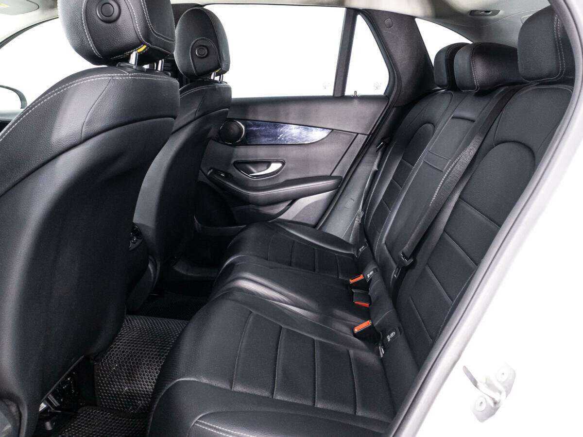 Mercedes-Benz GLC с пробегом — 2016 год. Фото: #9