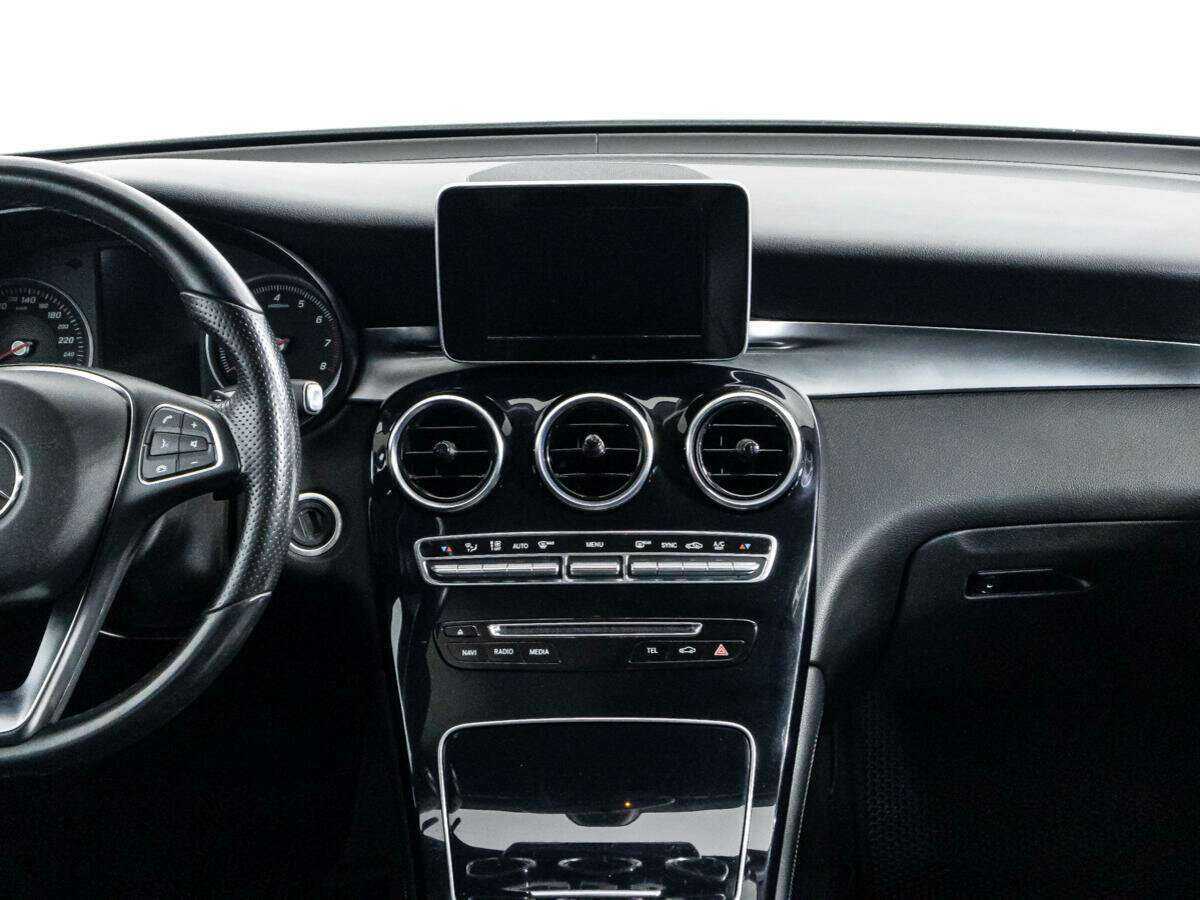 Mercedes-Benz GLC с пробегом — 2016 год. Фото: #13