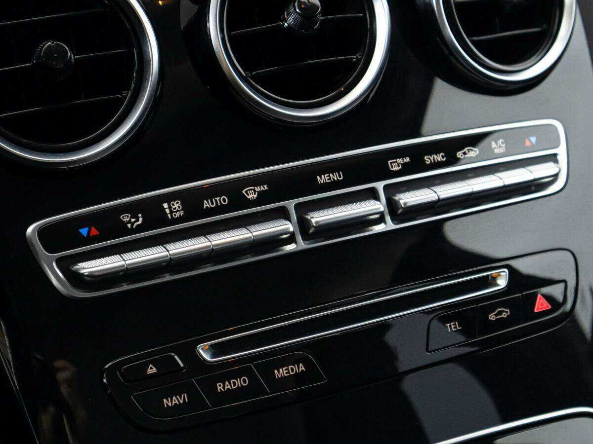 Mercedes-Benz GLC с пробегом — 2016 год. Фото: #15