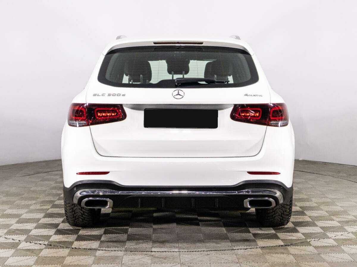 Mercedes-Benz GLC с пробегом — 2021 год. Фото: #5