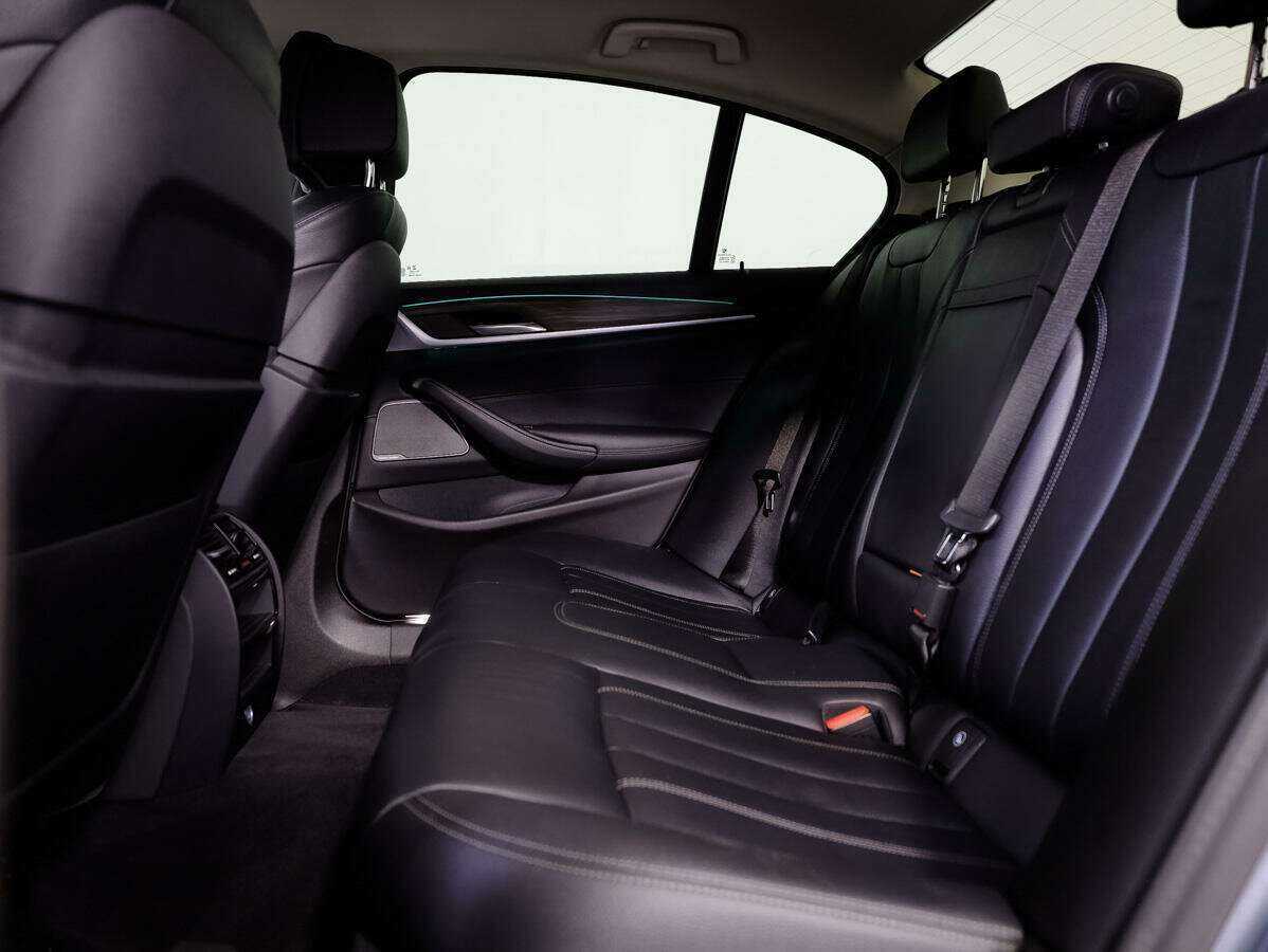 BMW 5 серии с пробегом — 2018 год. Фото: #9