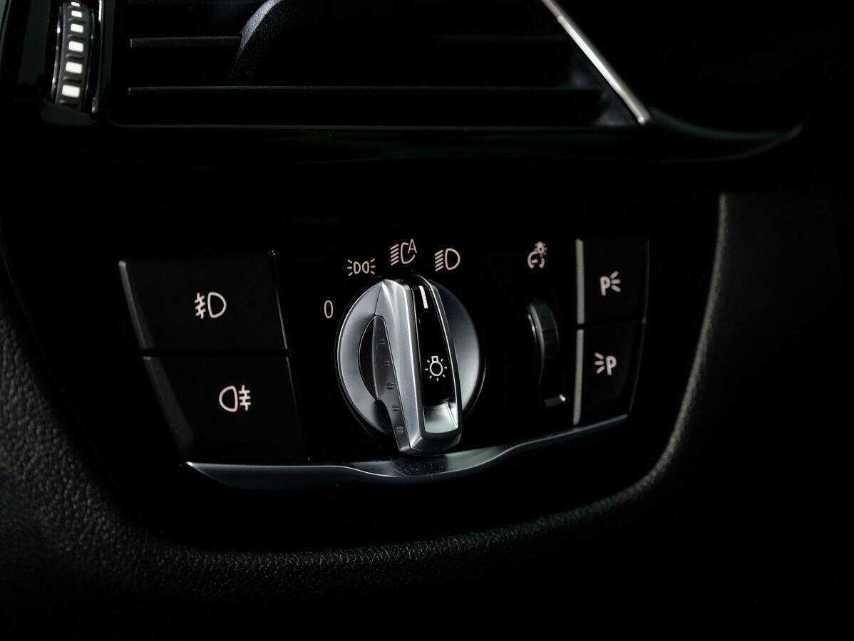 BMW 5 серии с пробегом — 2018 год. Фото: #19