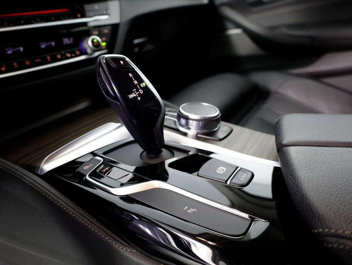 BMW 5 серии с пробегом — 2018 год. Фото: #21