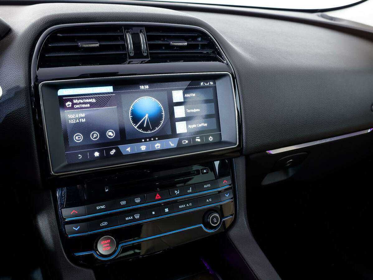 Jaguar F-Pace с пробегом — 2018 год. Фото: #13