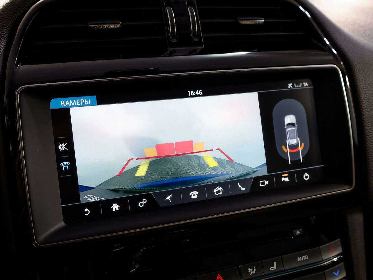 Jaguar F-Pace с пробегом — 2018 год. Фото: #17