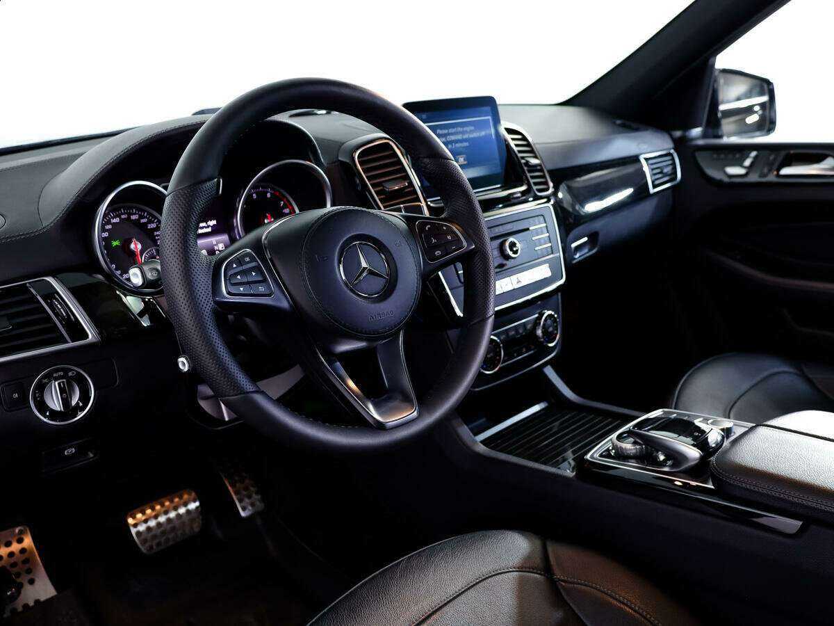 Mercedes-Benz GLS с пробегом — 2016 год. Фото: #9