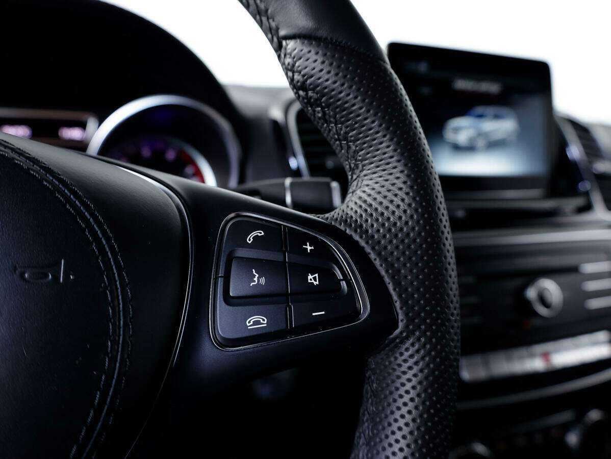 Mercedes-Benz GLS с пробегом — 2016 год. Фото: #16