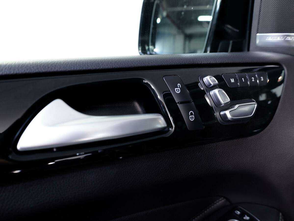 Mercedes-Benz GLS с пробегом — 2016 год. Фото: #27