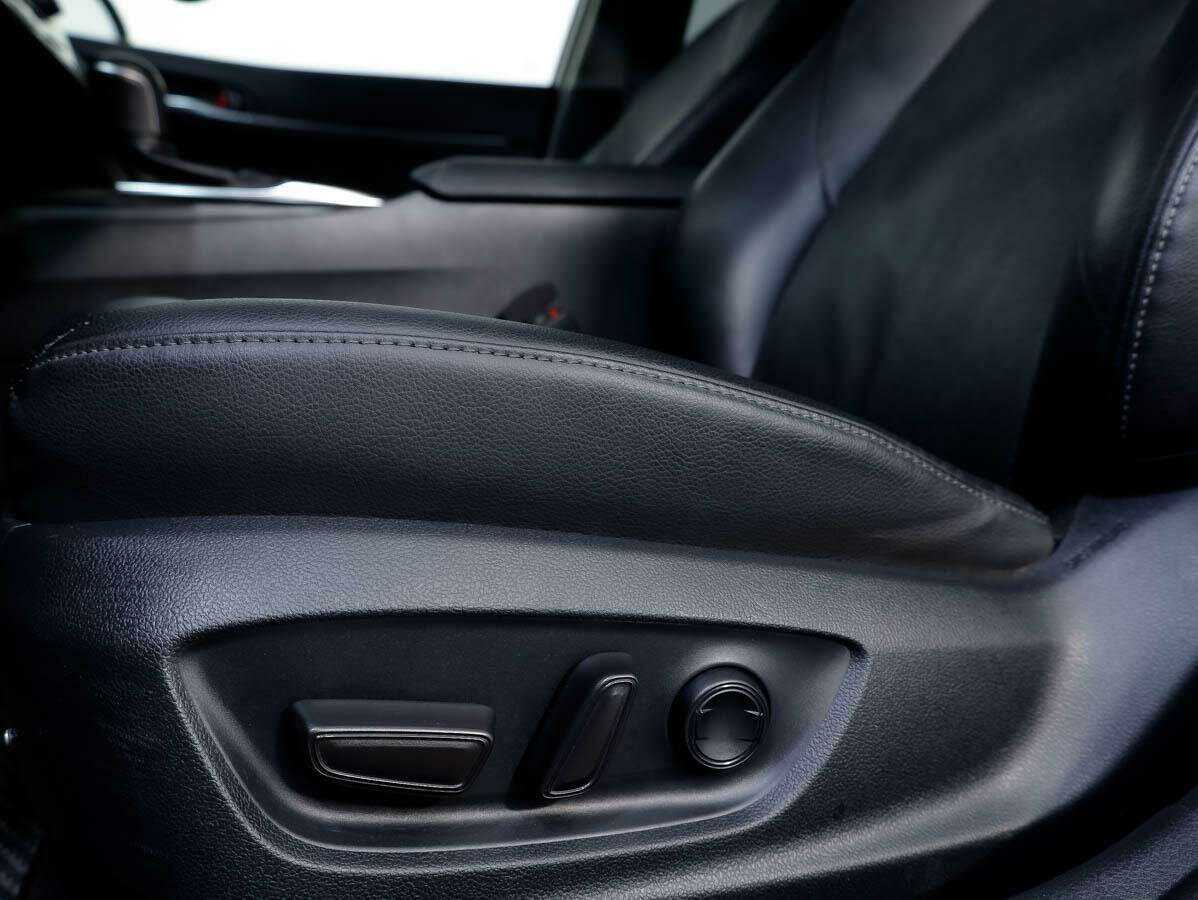 Toyota Camry с пробегом — 2021 год. Фото: #15