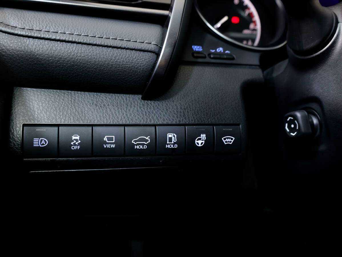 Toyota Camry с пробегом — 2021 год. Фото: #18