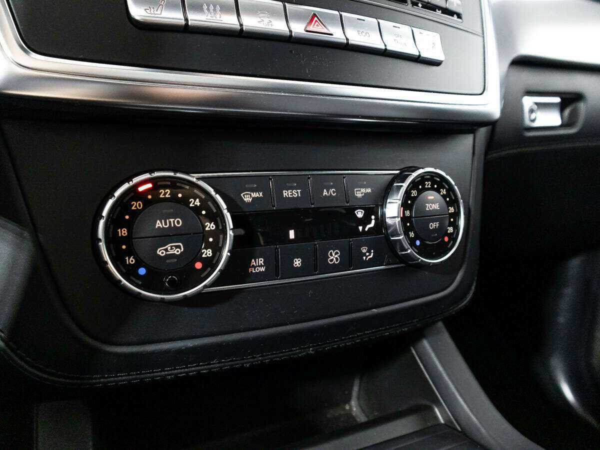 Mercedes-Benz GL-Класс с пробегом — 2014 год. Фото: #18