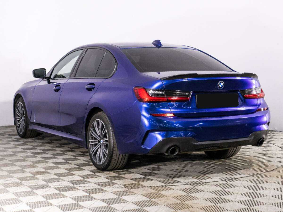 BMW 3 серии с пробегом — 2020 год. Фото: #6