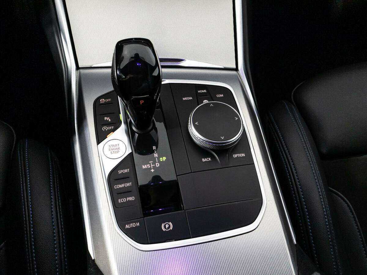 BMW 3 серии с пробегом — 2020 год. Фото: #17