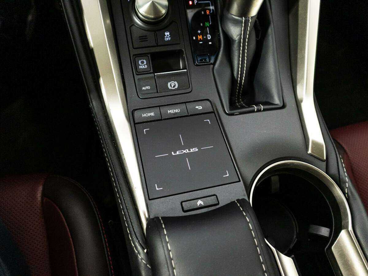 Lexus NX с пробегом — 2017 год. Фото: #20