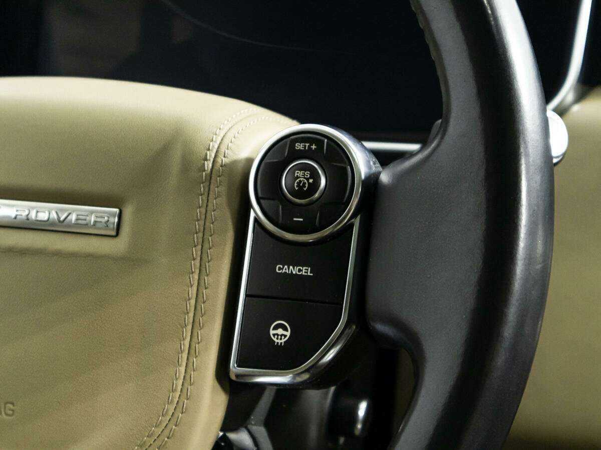 Land Rover Range Rover с пробегом — 2013 год. Фото: #21