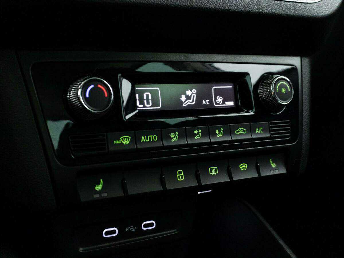 Skoda Rapid с пробегом — 2020 год. Фото: #16