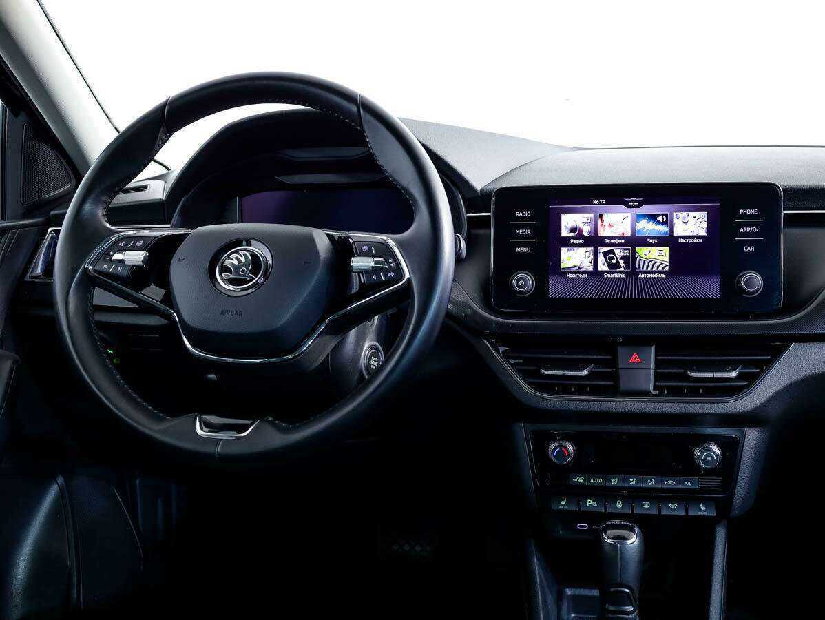 Skoda Rapid с пробегом — 2022 год. Фото: #18