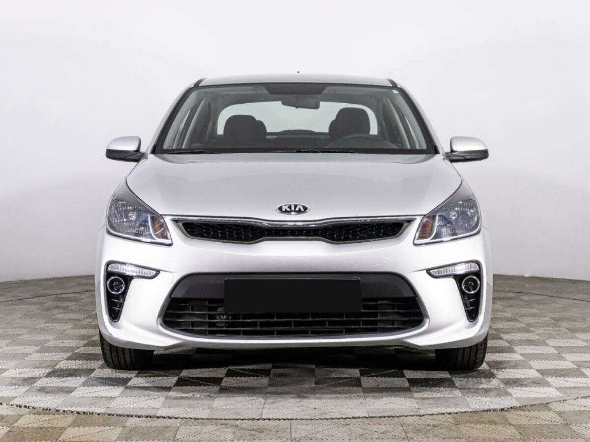 Kia Rio с пробегом — 2020 год. Фото: #1