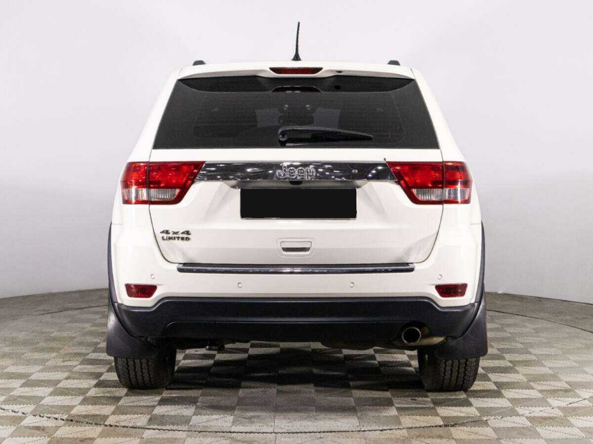 Jeep Grand Cherokee с пробегом — 2011 год. Фото: #4