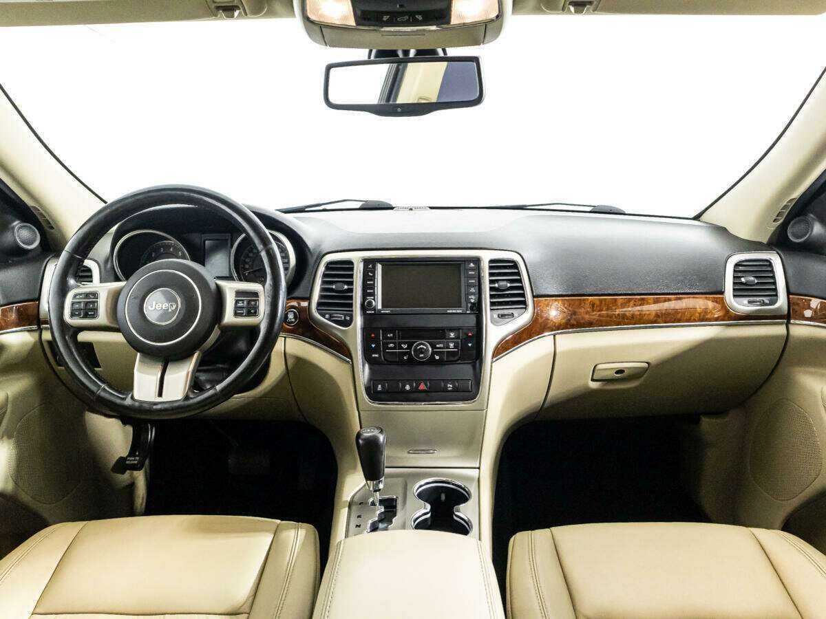 Jeep Grand Cherokee с пробегом — 2011 год. Фото: #11