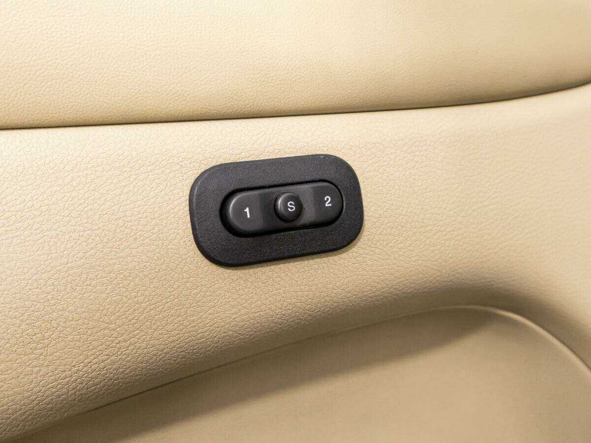 Jeep Grand Cherokee с пробегом — 2011 год. Фото: #14