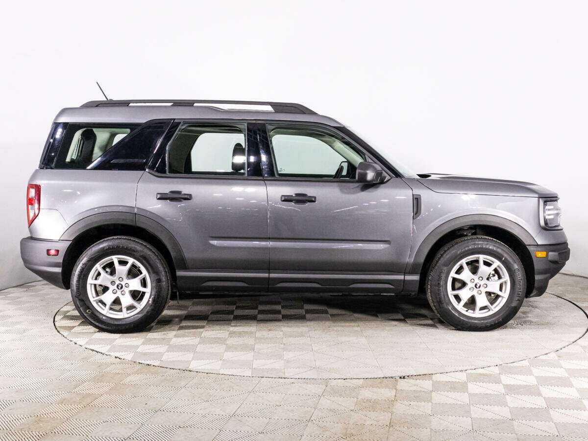 Ford Bronco Sport с пробегом — 2021 год. Фото: #3