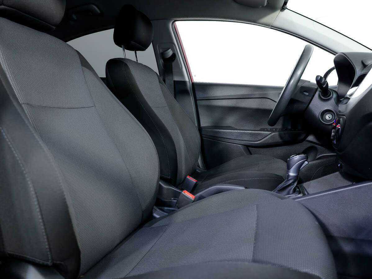 Hyundai Solaris с пробегом — 2020 год. Фото: #9