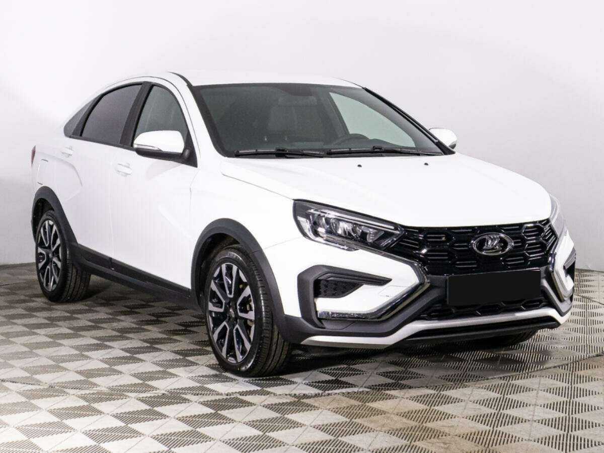 Lada (ВАЗ) Vesta с пробегом — 2023 год. Фото: #2