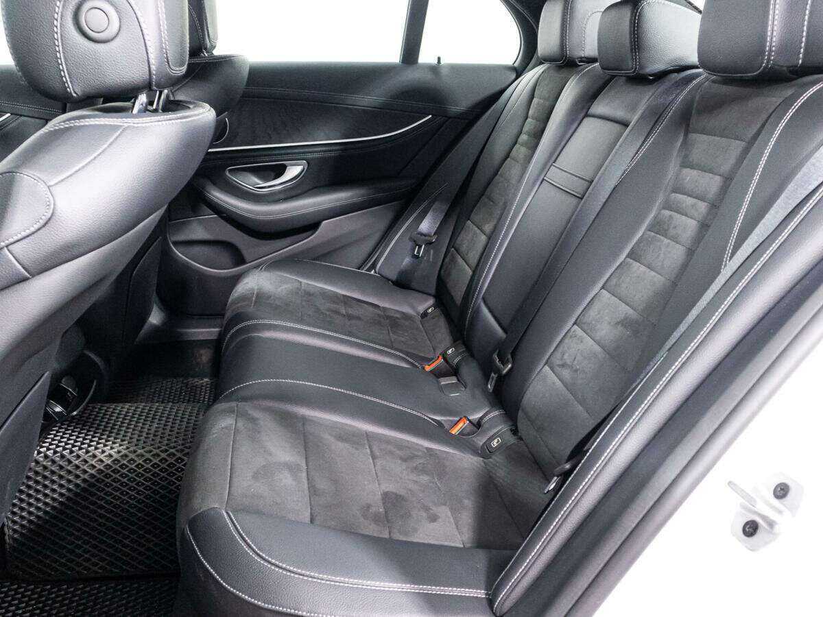 Mercedes-Benz E-Класс с пробегом — 2021 год. Фото: #9