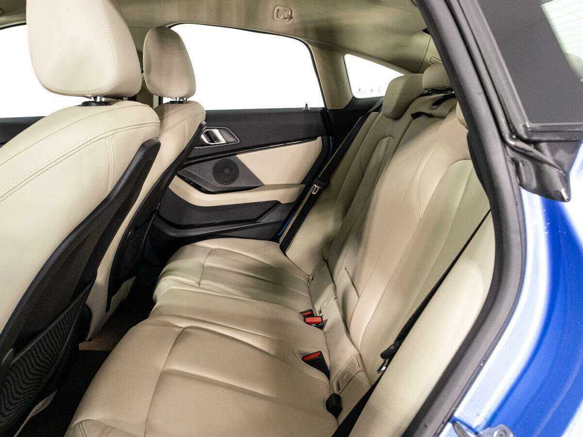 BMW 2 серии с пробегом — 2020 год. Фото: #9