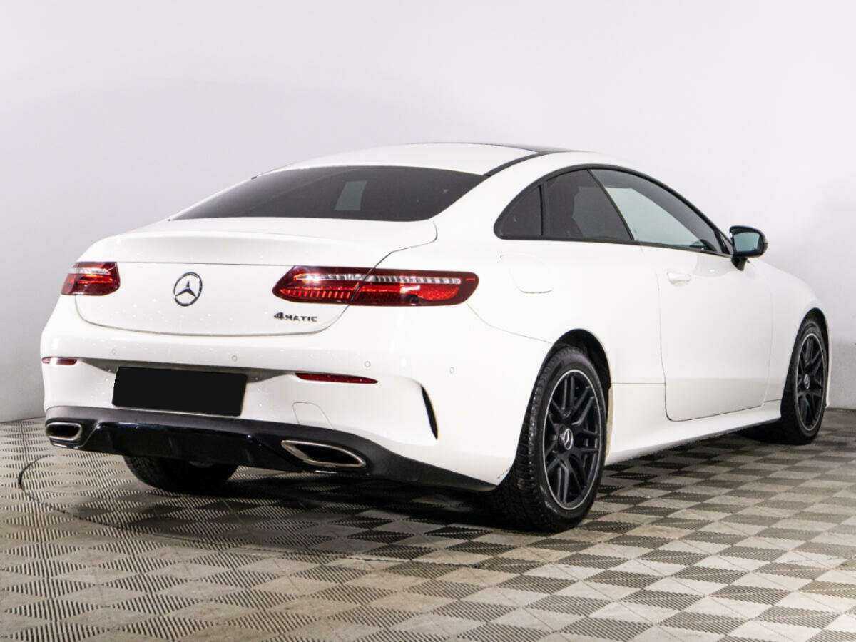 Mercedes-Benz E-Класс с пробегом — 2017 год. Фото: #4