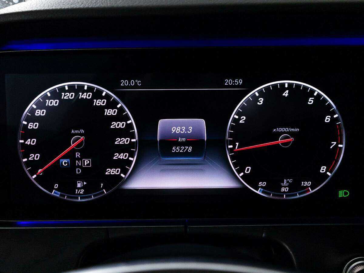 Mercedes-Benz E-Класс с пробегом — 2017 год. Фото: #10