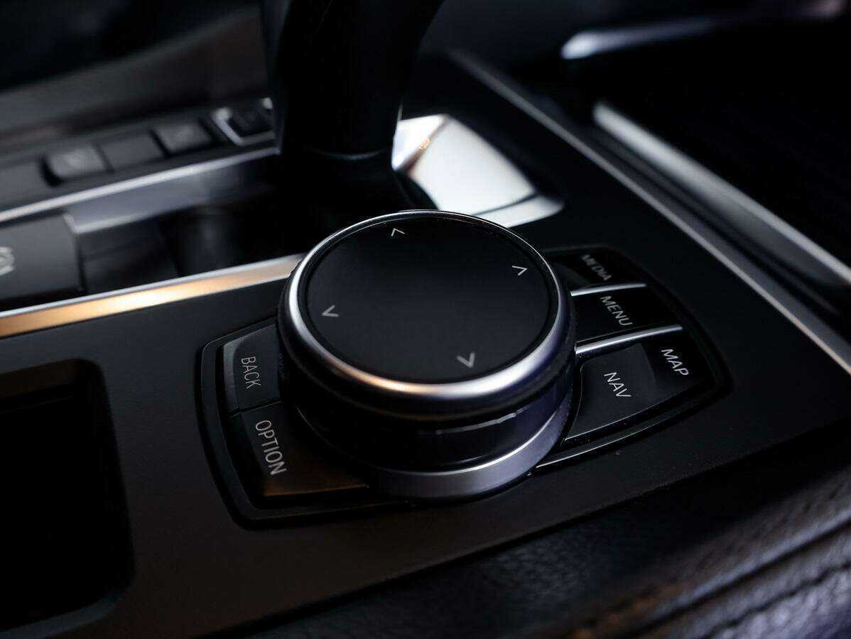 BMW X6 с пробегом — 2017 год. Фото: #19