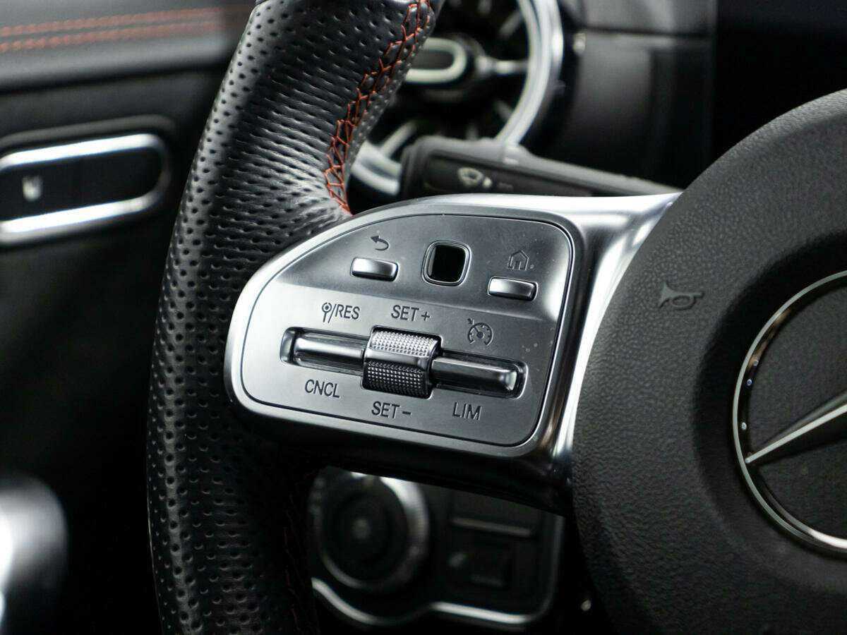 Mercedes-Benz CLA с пробегом — 2021 год. Фото: #14